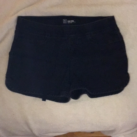 I am selling my shorts today - Picture 1 of 1